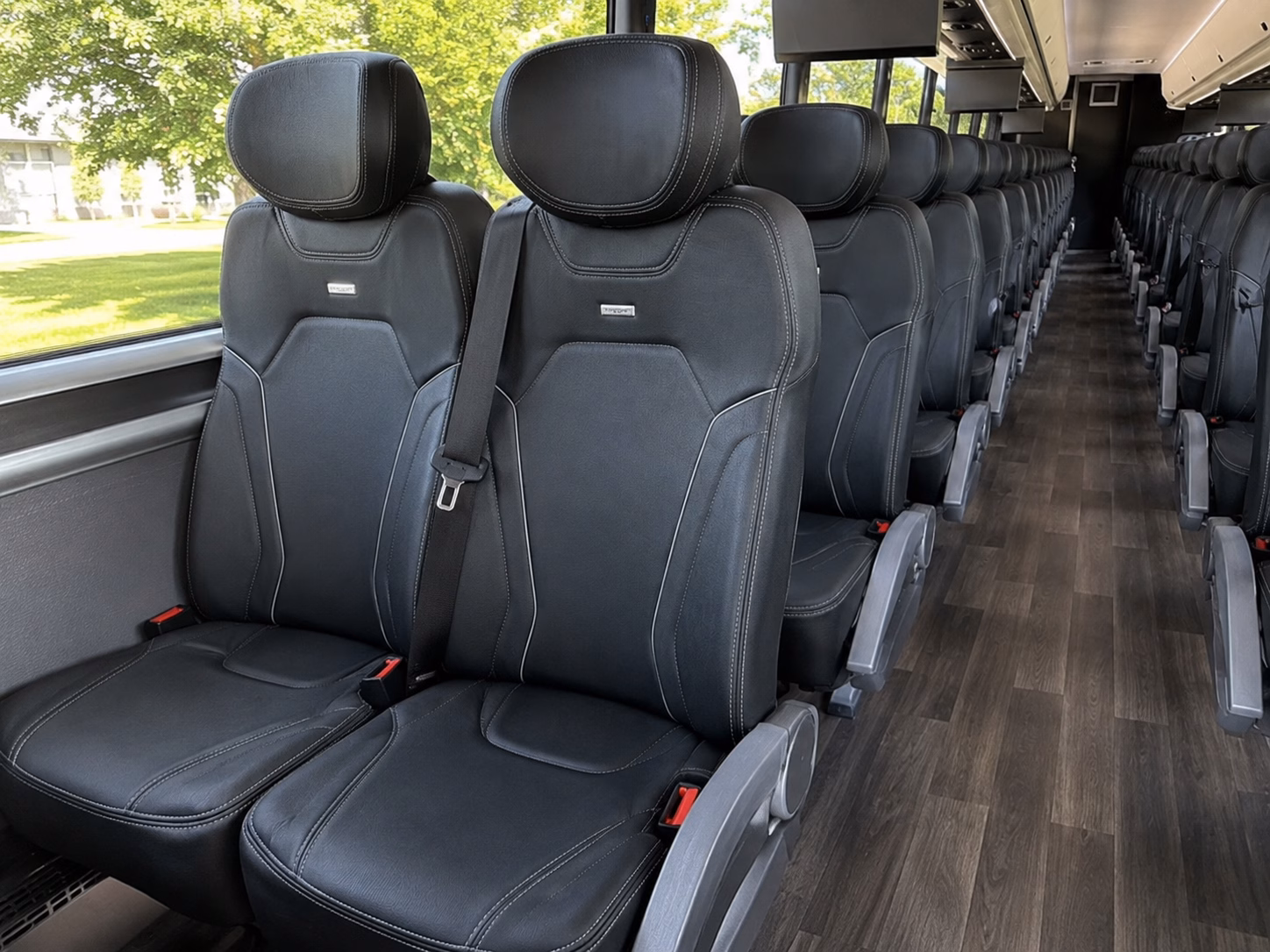 charter buses for large wine tour groups across orange county