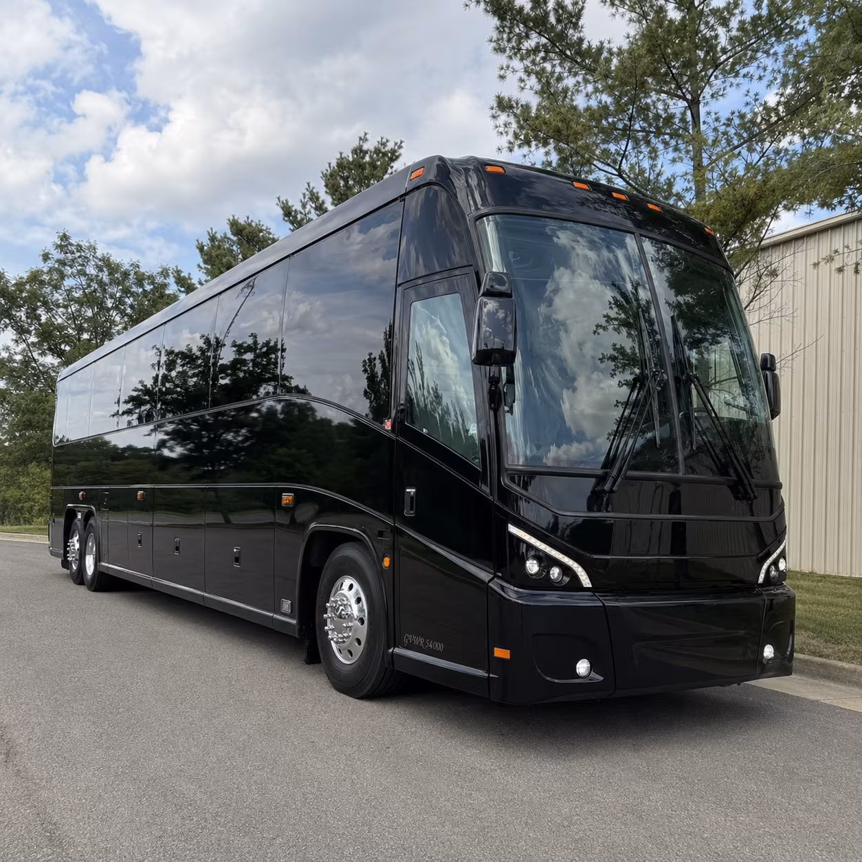 compare buses for federal court personnel and agency staff at the ronald reagan federal building