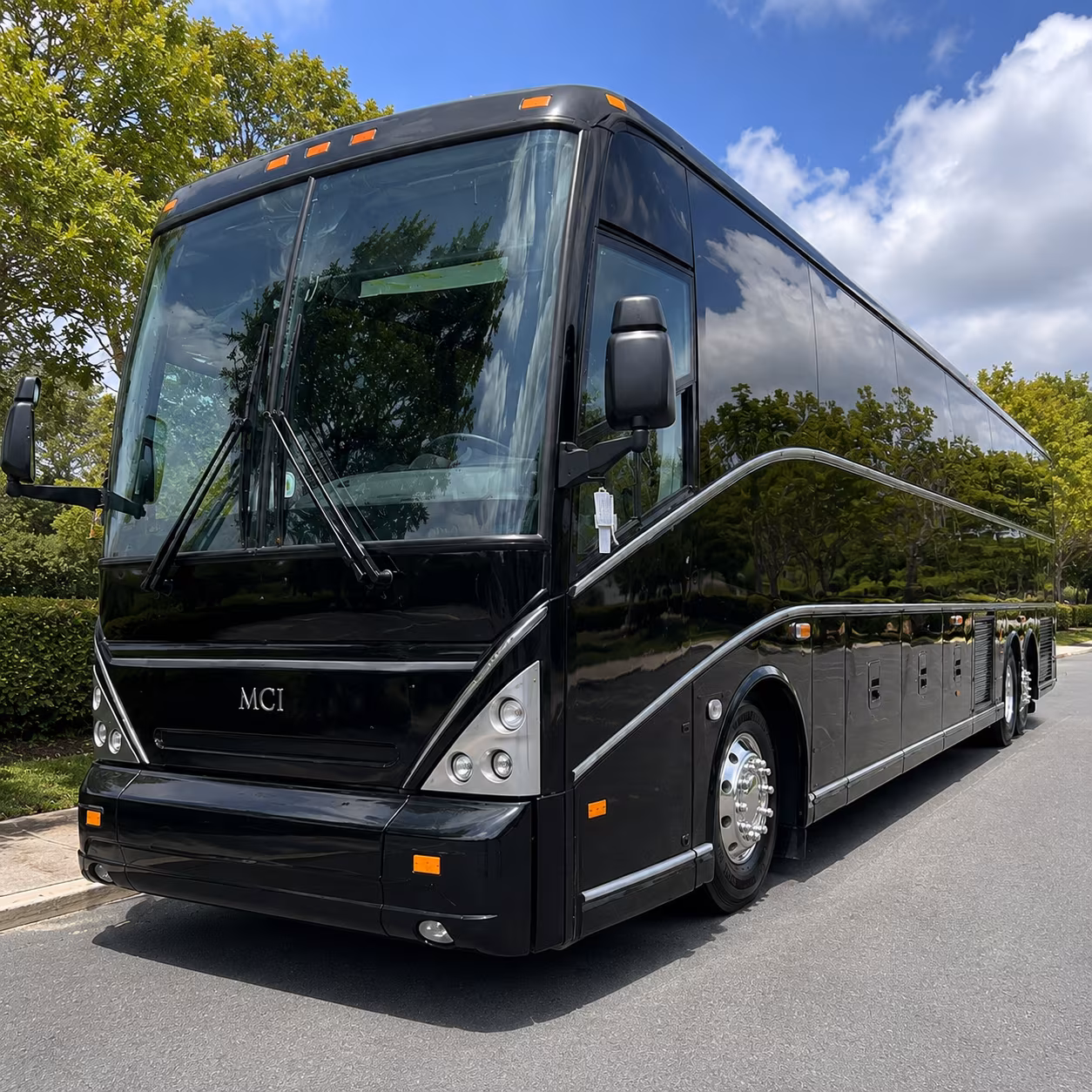 coordinate bus transportation to the bowers museum and kidseum for art and culture trips