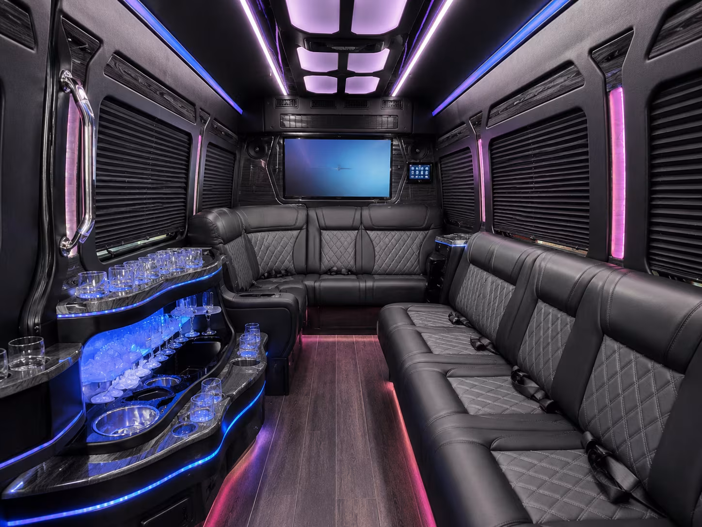 finding the right bus for the socal harvest crusade at angel stadium is simple with santaanacoachbuscompany com