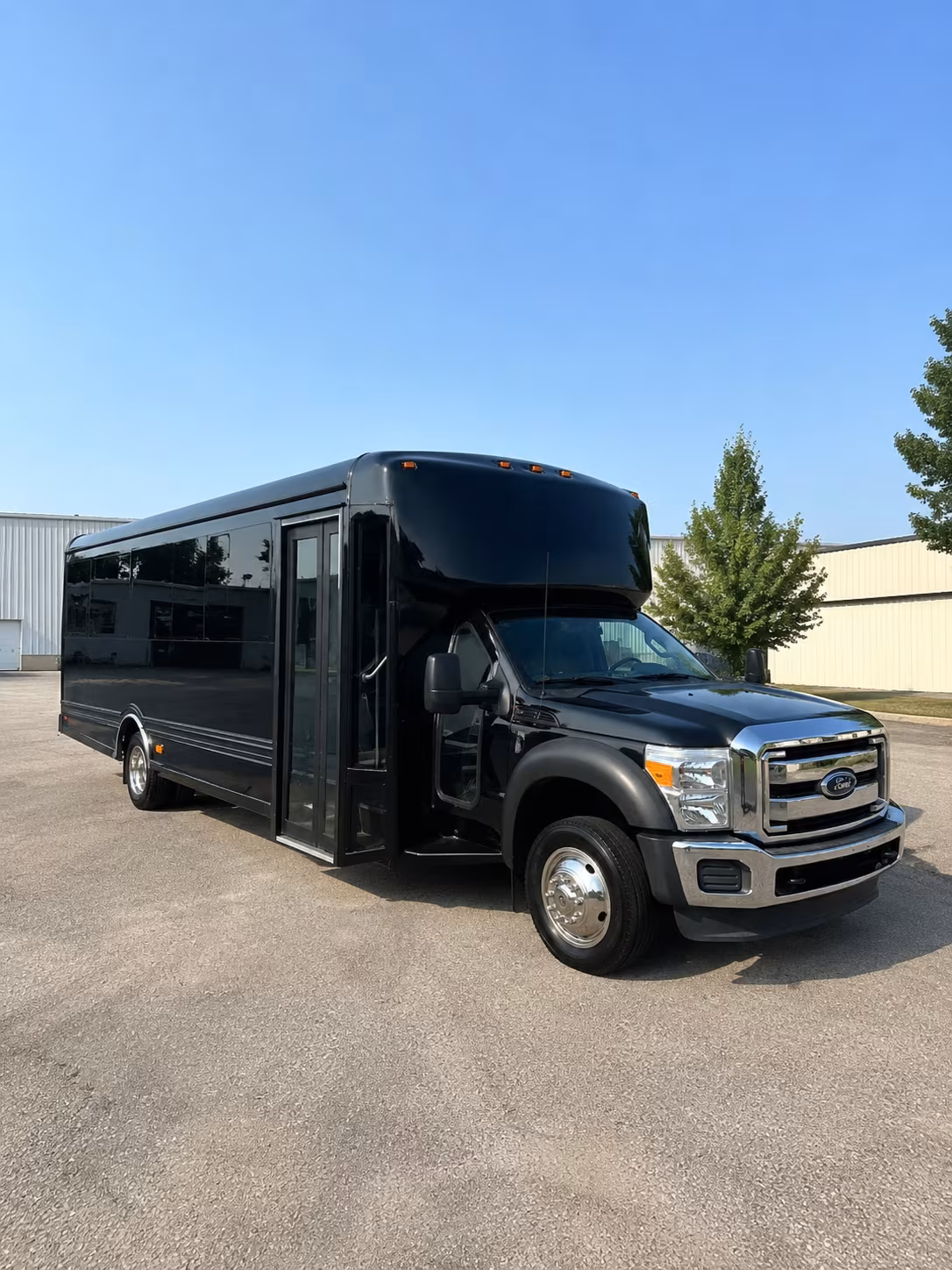 party bus transportation for santa ana area proms