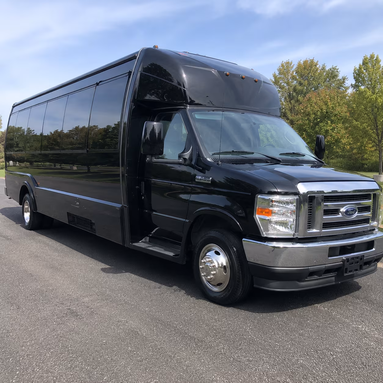 party buses for santa ana prom groups that want to arrive in style